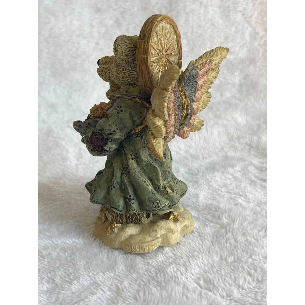 Boyds Bears & Friends Style #2286‎ Zoe the Angel of Life Figurine Collection